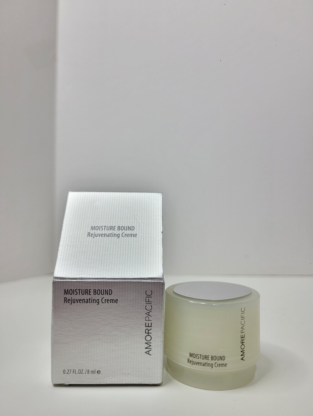 Amorepacific Moisture Bound Rejuvenating Creme8